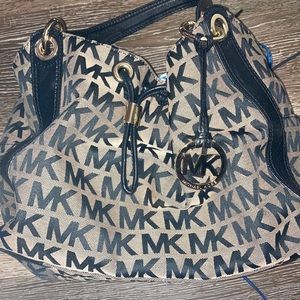 Michael Kors lg tote